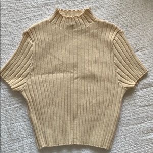 Petal & Pup Cream Crop Top